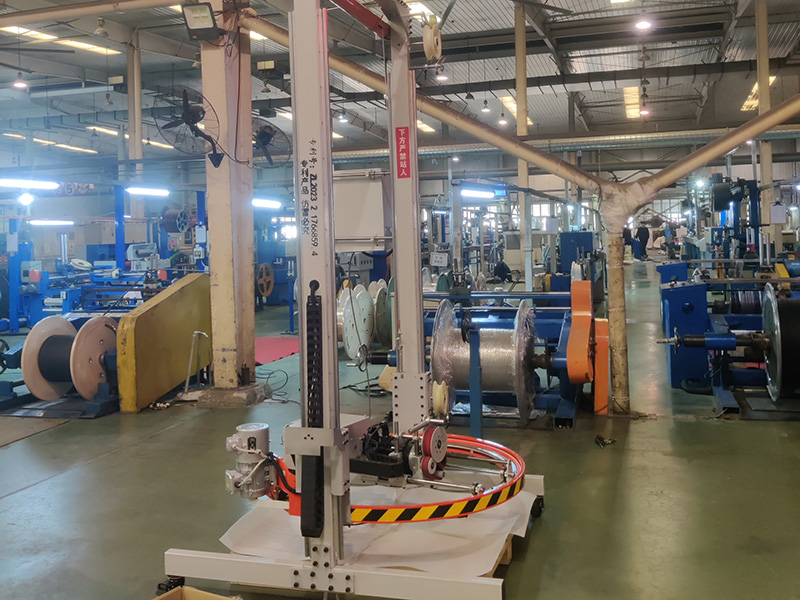 大型盤線機(jī)